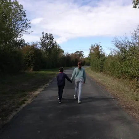 Prázdninový dům La Roche Des Bois, Maison Classee *** *