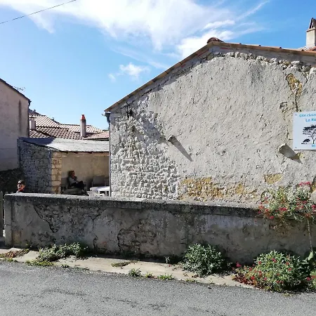 Holiday home La Roche Des Bois, Maison Classee ***