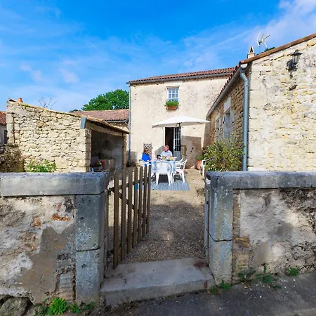 La Roche Des Bois, Maison Classee *** 別荘 Saint-Laurent-de-la-Prée