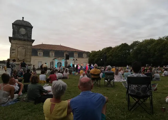 La Roche Des Bois, Maison Classée *** Сasa de vacaciones *
