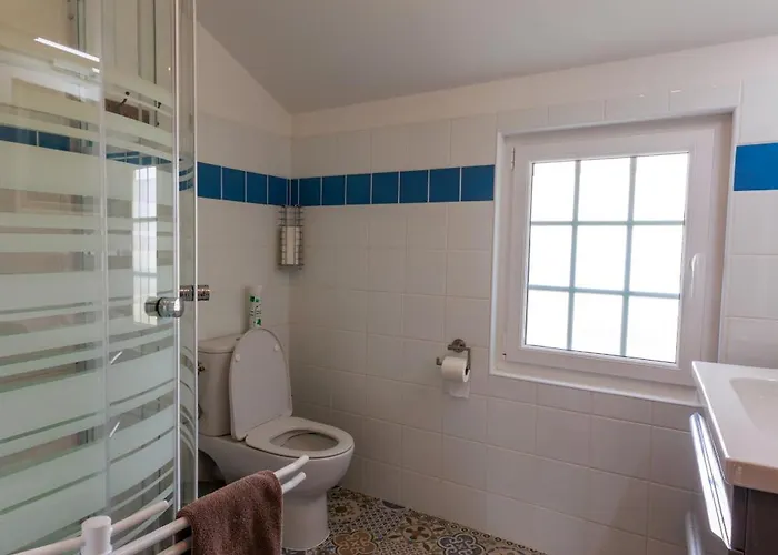 Сasa de vacaciones La Roche Des Bois, Maison Classée *** *