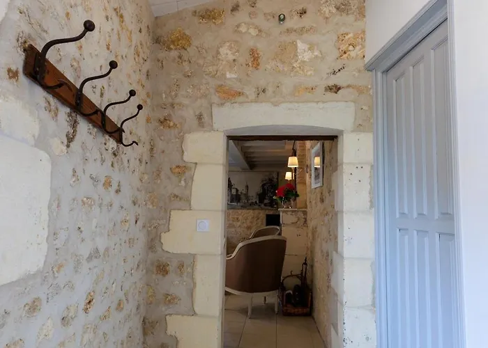 Сasa de vacaciones La Roche Des Bois, Maison Classée *** Saint-Laurent-de-la-Prée